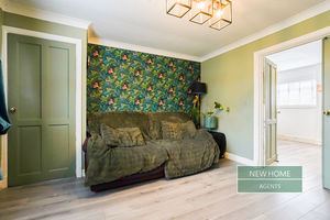 Photo 16- click for photo gallery